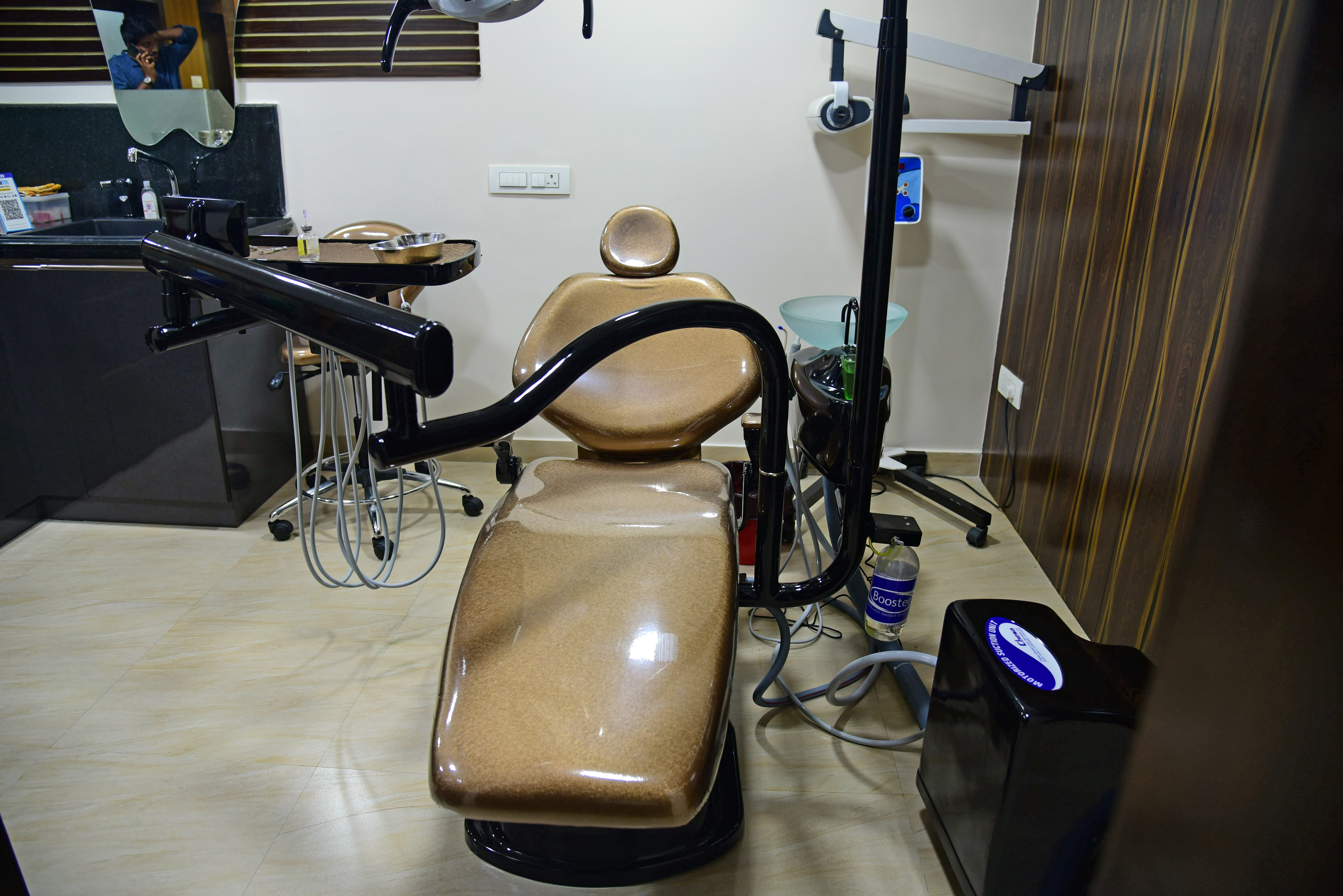 Dental Clinic in Udumalaipettai Infrastructure